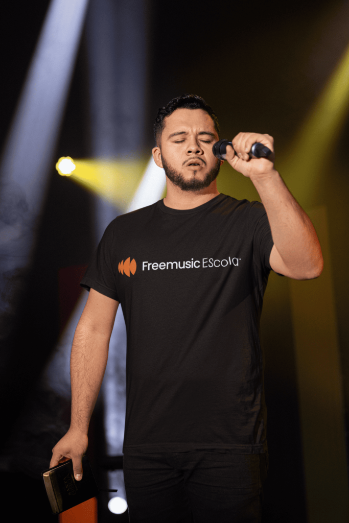 Free Music Escola - aluno6